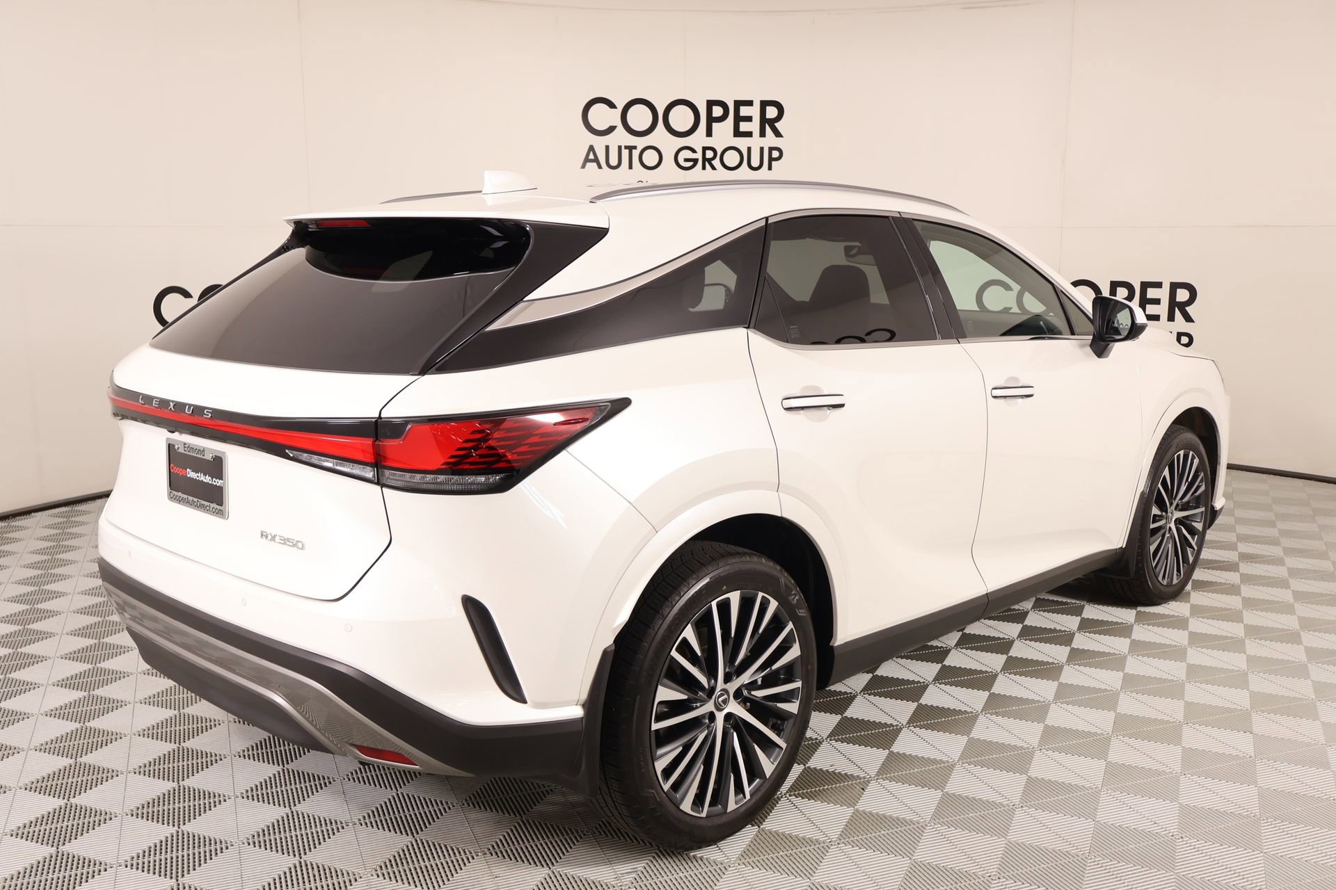 Used 2023 Lexus RX 350 Premium Plus w/ Cold Area Package FWD image 21