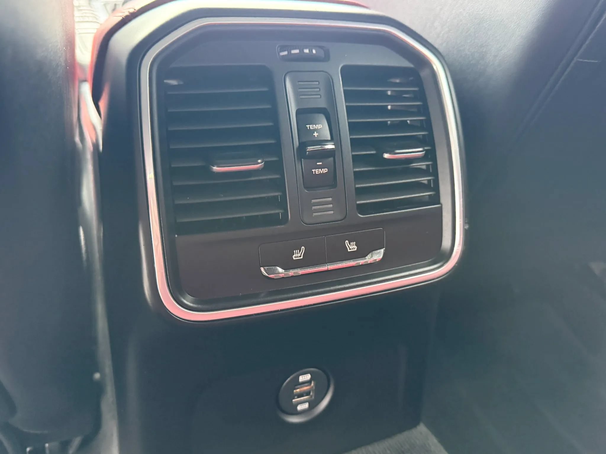 Used 2018 Porsche Macan S AWD/4WD image 21
