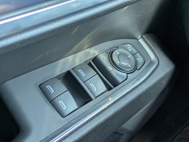 Used 2023 Chevrolet Silverado 1500 LT w/ Protection Package AWD/4WD image 18