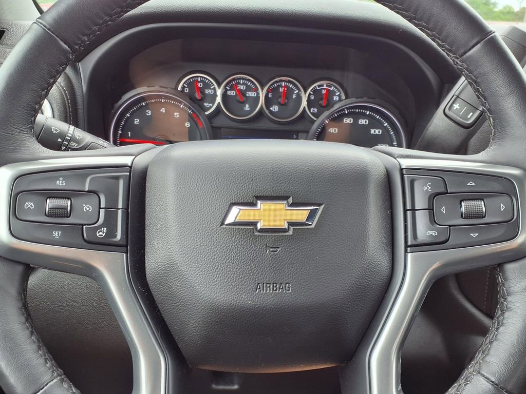 Used 2022 Chevrolet Silverado 3500 LT w/ Convenience Package RWD image 19
