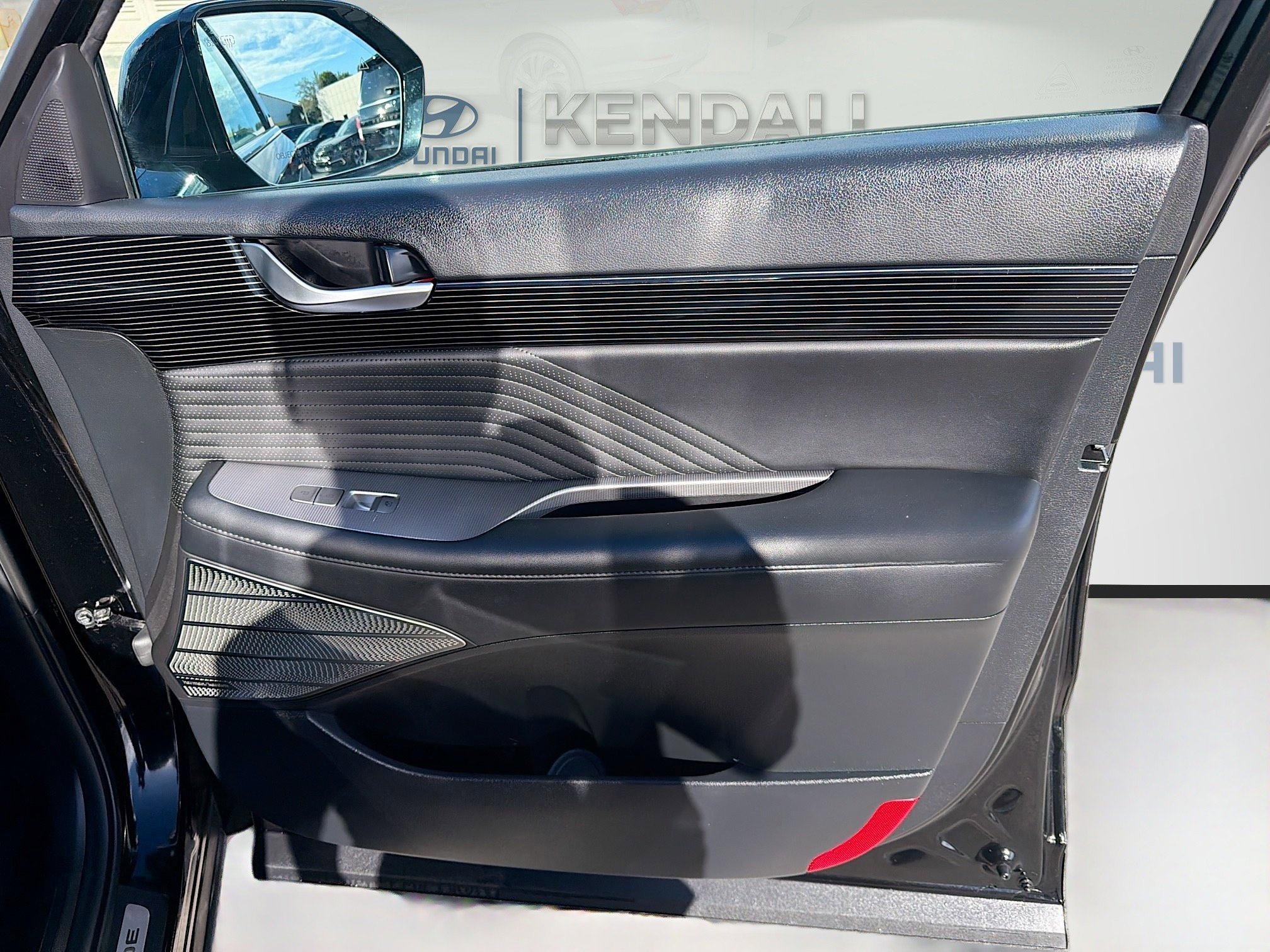 Used 2024 Hyundai Palisade Calligraphy image 32