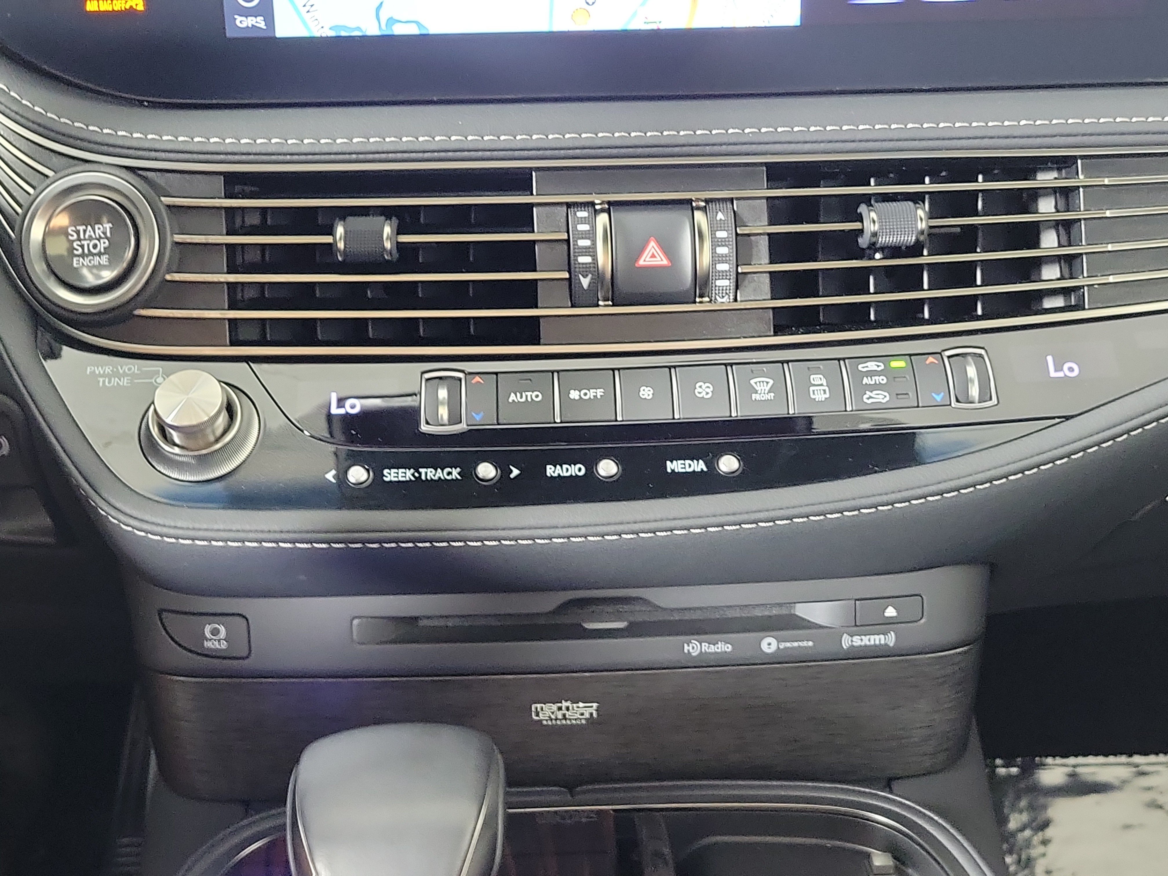 Used 2021 Lexus LS 500 AWD w/ Luxury Package image 21