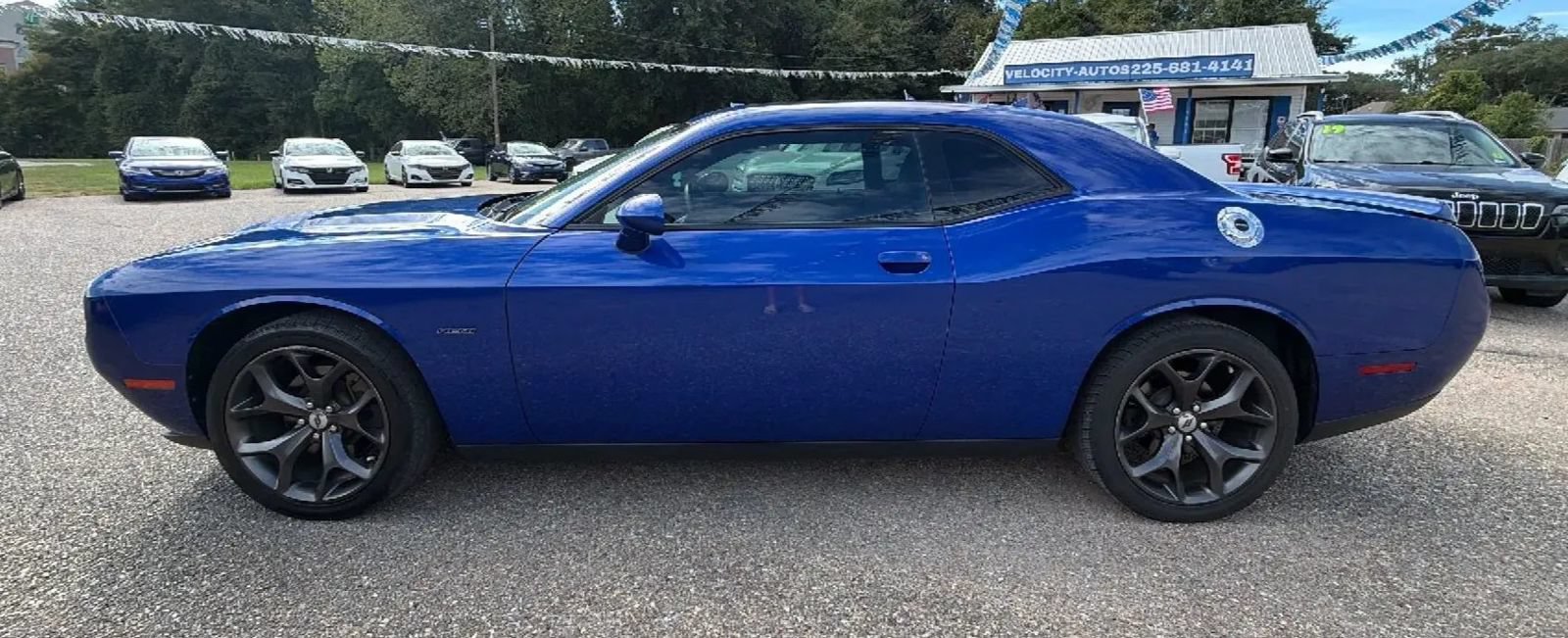 Used 2018 Dodge Challenger R/T Plus RWD image 7