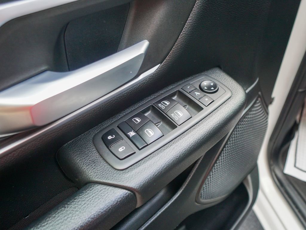 Used 2021 RAM 1500 Big Horn image 18
