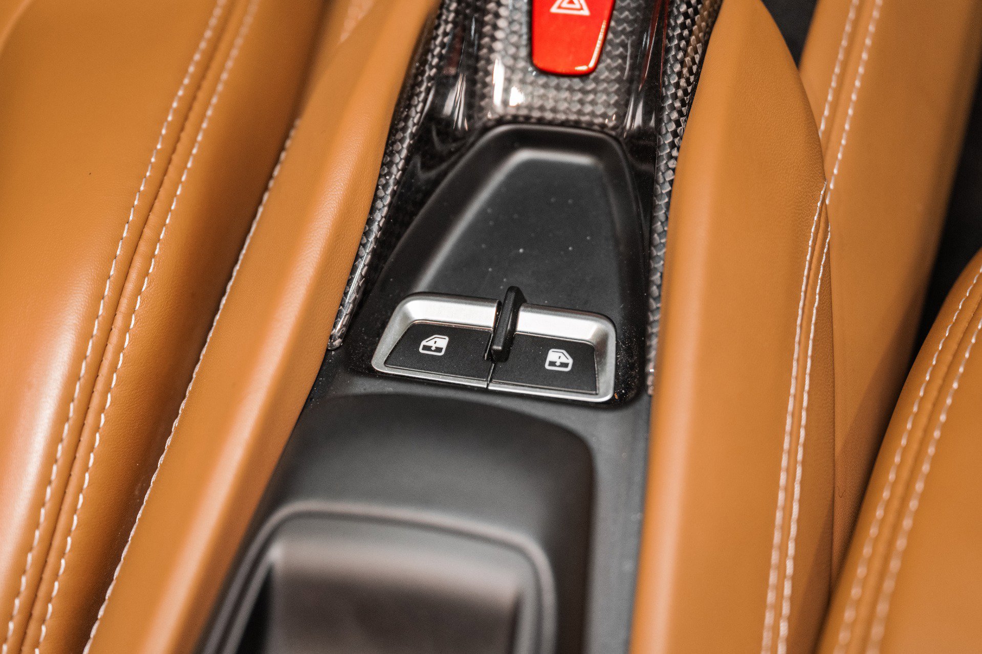 Used 2023 Ferrari F8 Tributo image 40