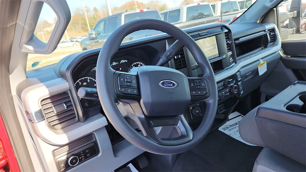 New 2026 Ford F350 XLT image 18