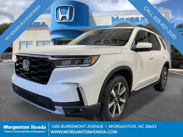 New 2025 Honda Pilot Touring image 1
