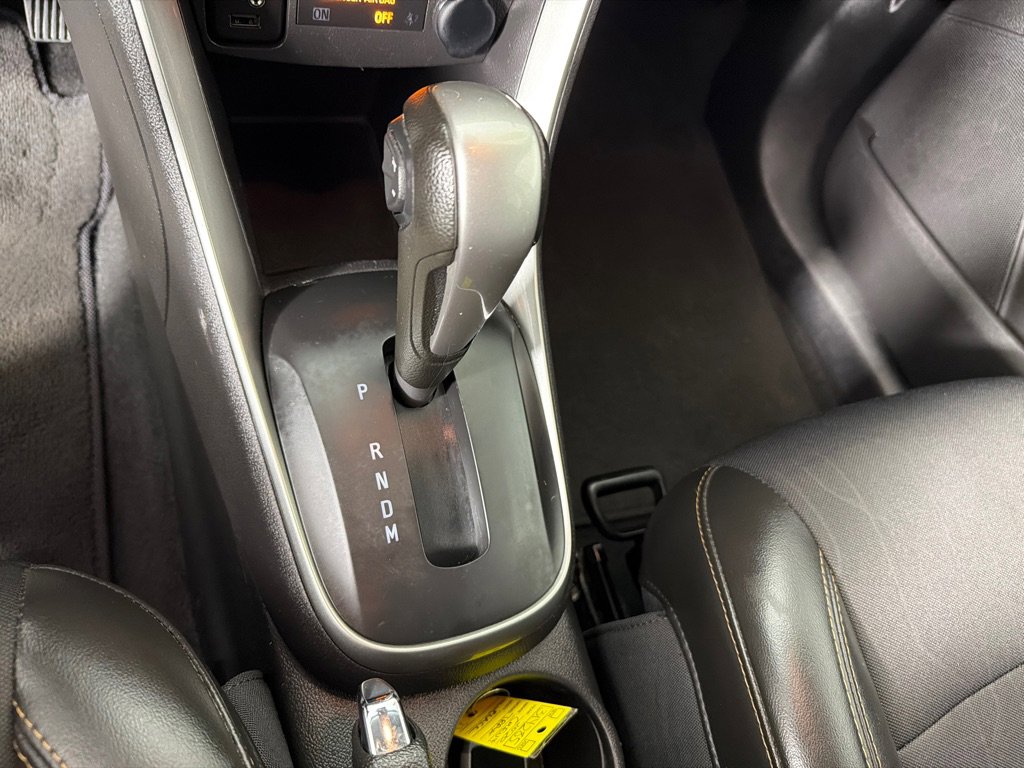 Used 2020 Chevrolet Trax LT w/ Driver Confidence Package image 16
