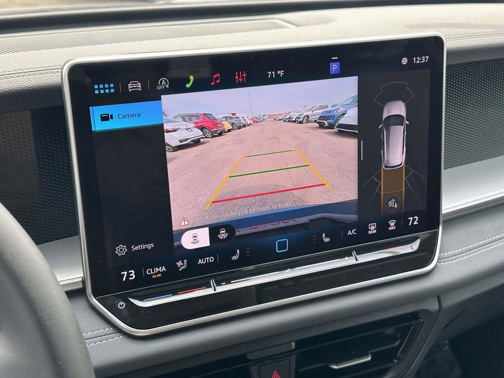 New 2026 Volkswagen Tiguan SE image 22