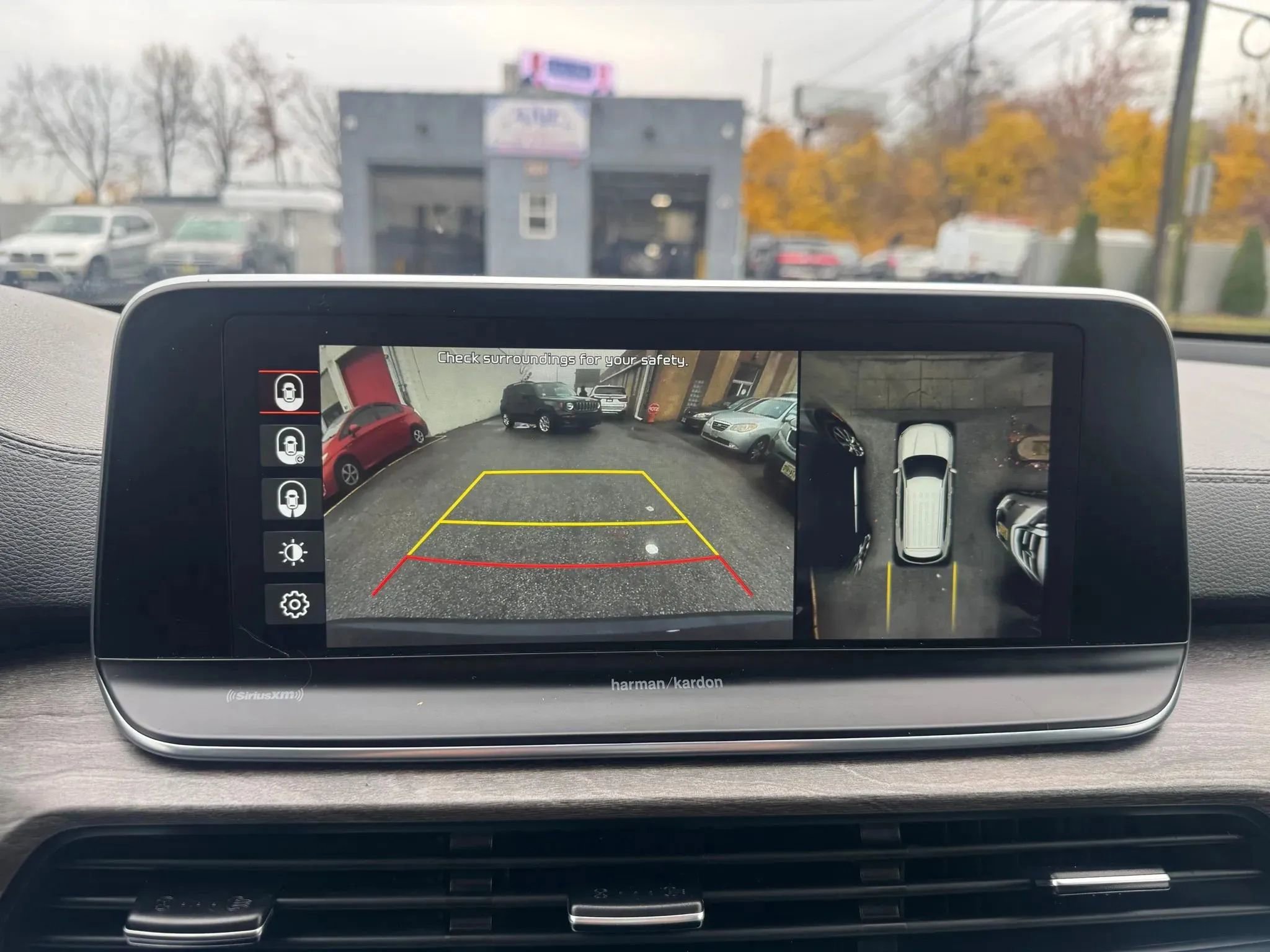 Used 2020 Kia Telluride SX w/ SX Prestige Package image 16