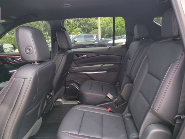 Used 2026 Chevrolet Traverse Z71 w/ Enhanced Driving Package AWD/4WD image 17