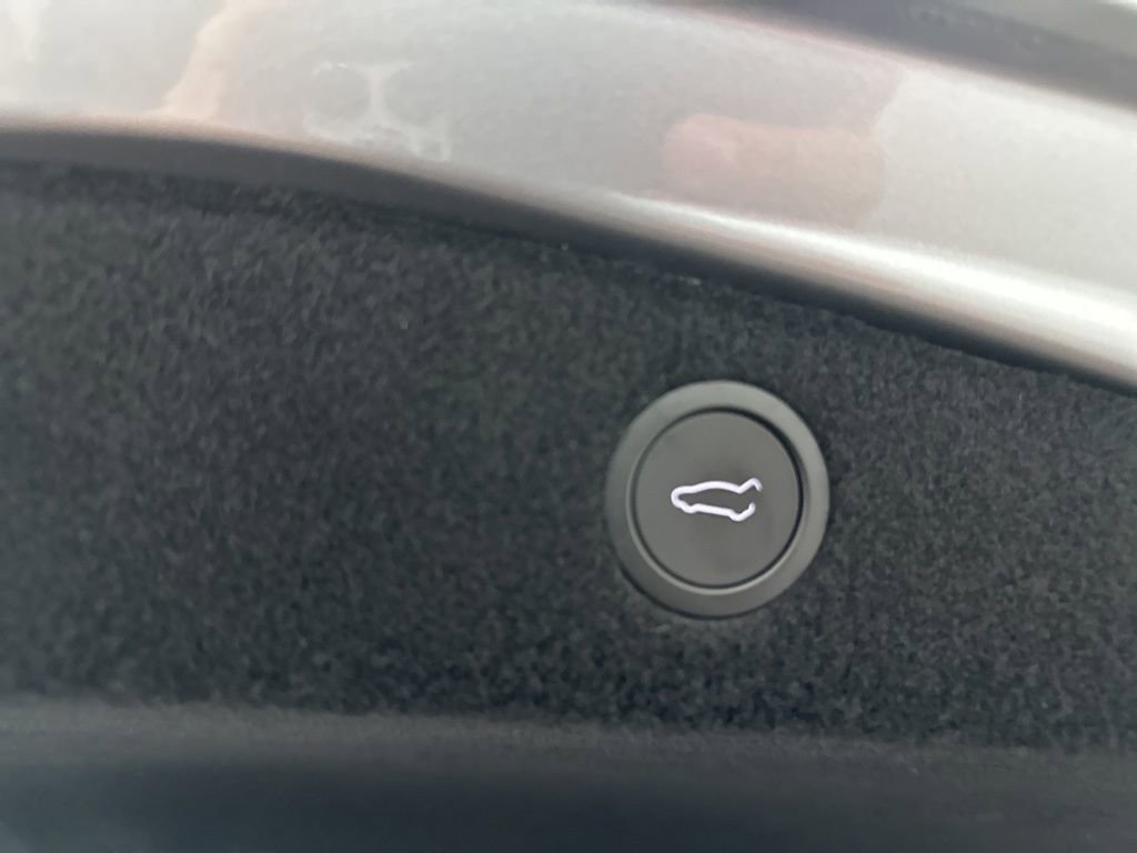 Used 2025 Tesla Model 3 Long Range image 21