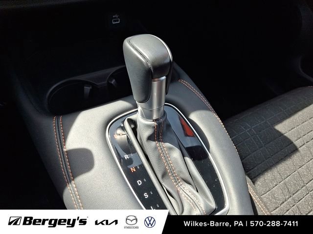 Used 2024 Honda HR-V Sport image 17