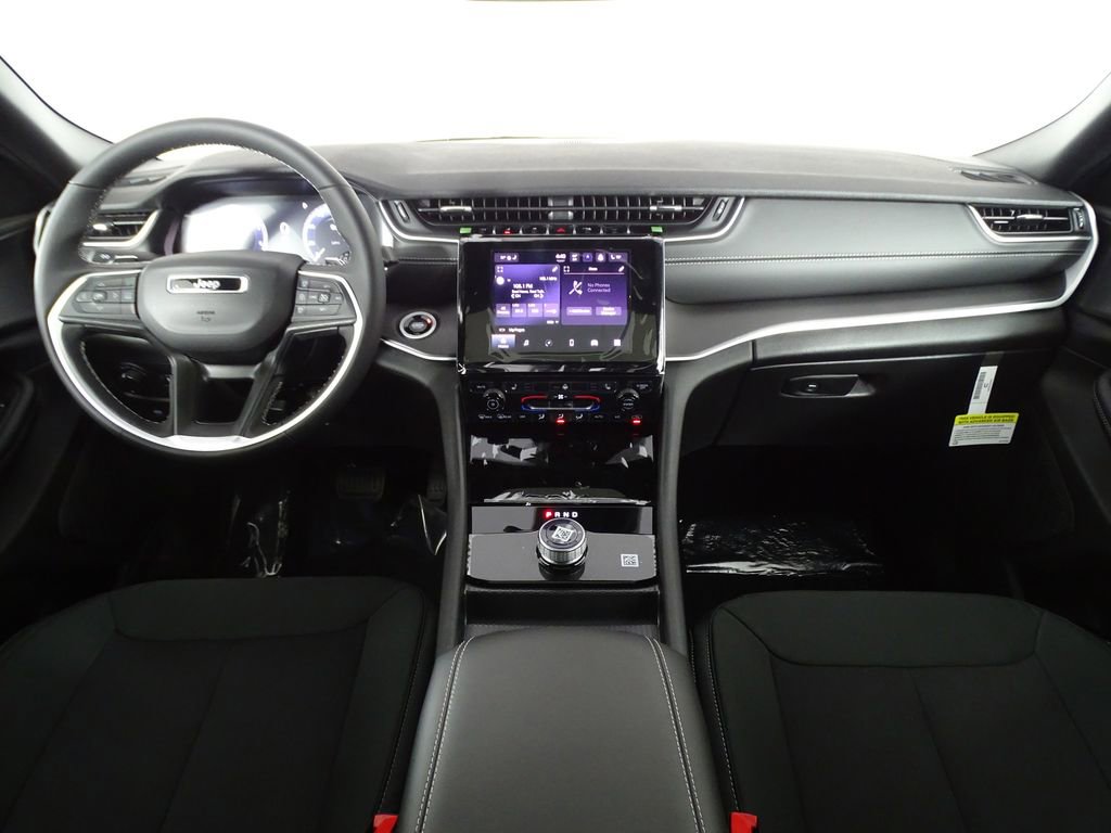 New 2025 Jeep Grand Cherokee L Laredo w/ Luxury Tech Group I image 32