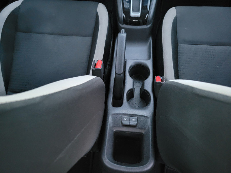 Used 2021 Nissan Versa SV FWD image 30