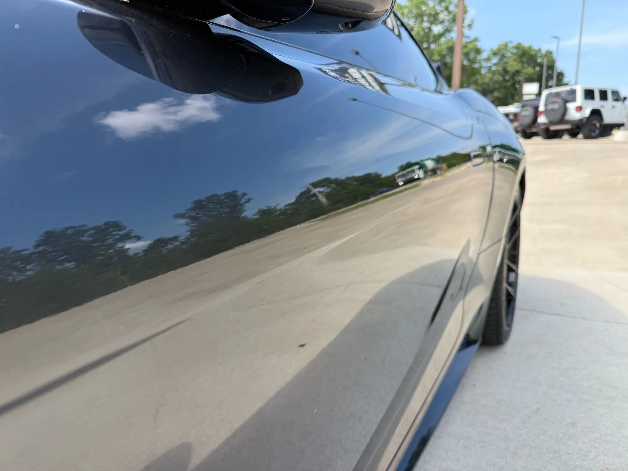 Used 2015 Jaguar F-TYPE R image 60