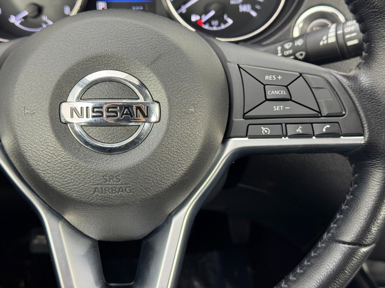 Used 2022 Nissan Rogue Sport SV image 21