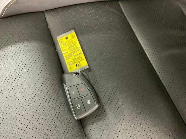 Used 2025 Buick Envision Sport Touring AWD/4WD image 50