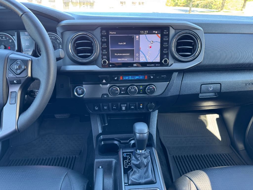 Used 2022 Toyota Tacoma TRD Off-Road image 20