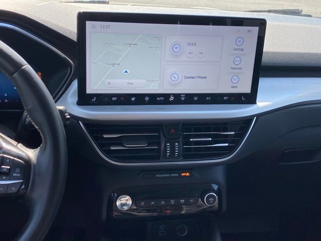 Used 2023 Ford Escape Platinum AWD/4WD image 9