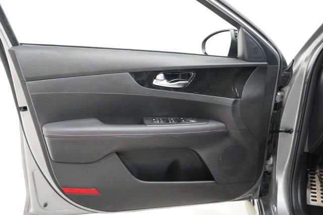 Used 2023 Kia Forte GT image 18