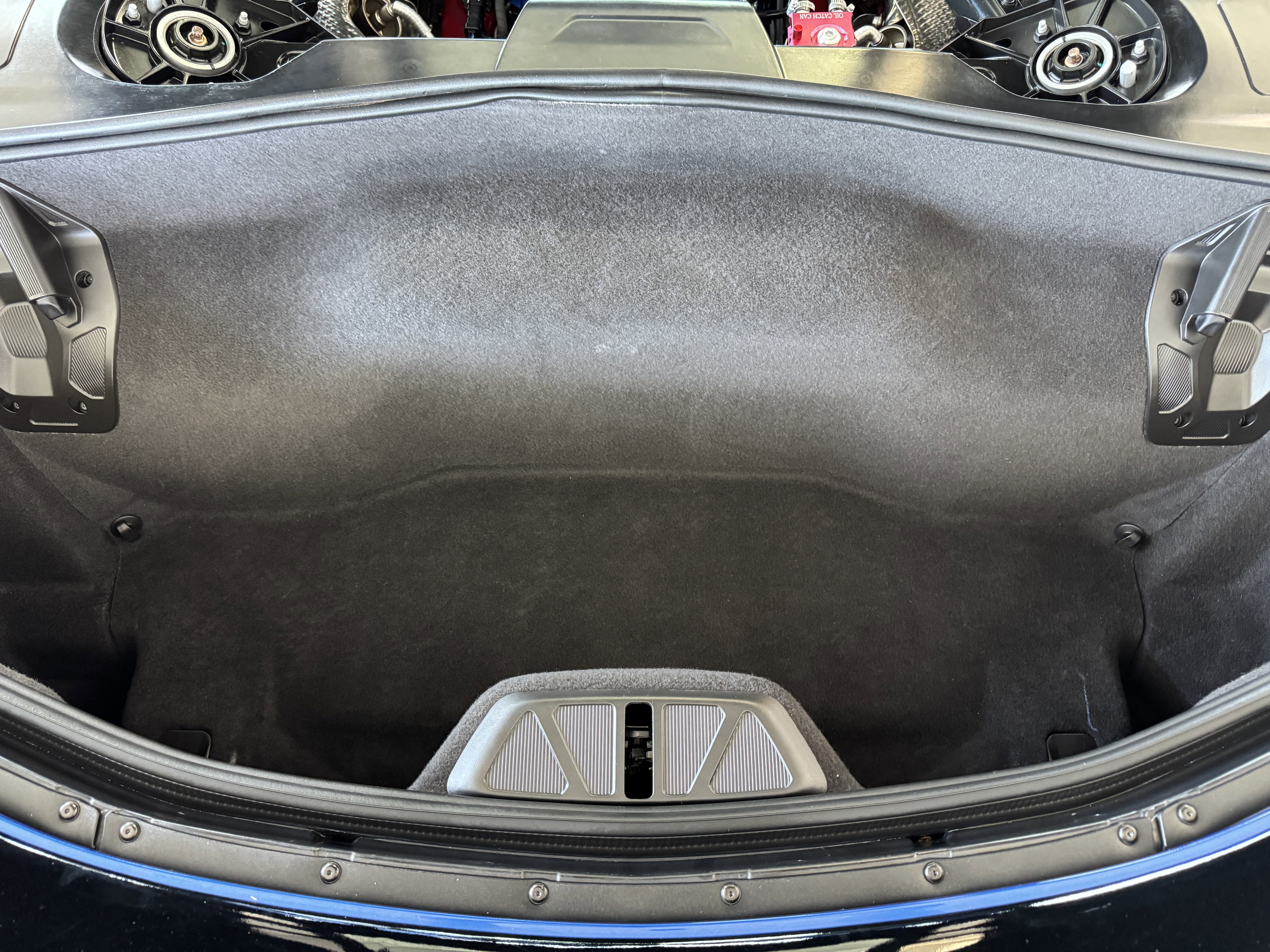 Certified 2021 Chevrolet Corvette Stingray Coupe w/ 1LT image 23