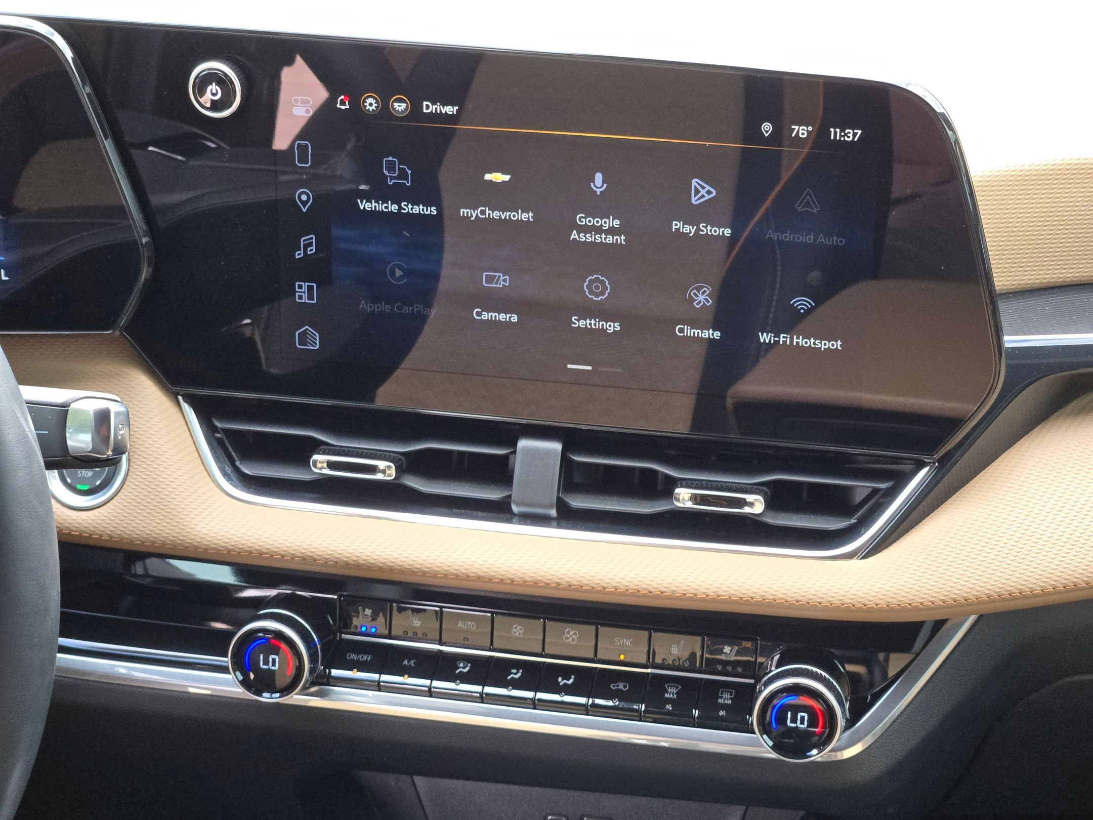 Certified 2026 Chevrolet Equinox ACTIV w/ Convenience Package III image 16