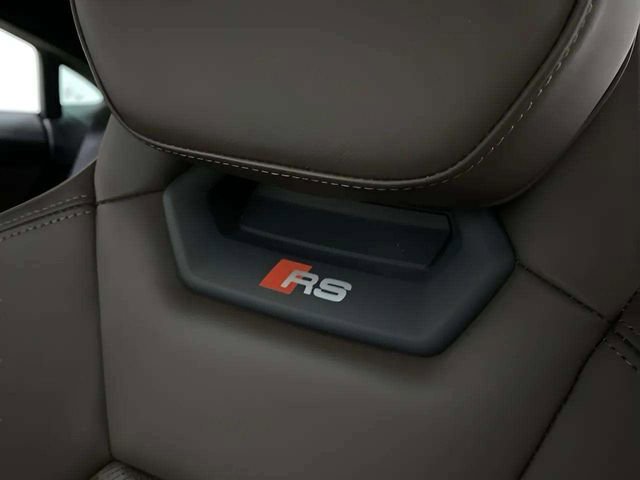 Used 2023 Audi RS e-tron GT w/ Carbon Performance Package image 60