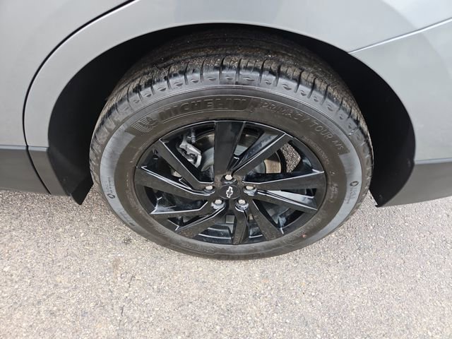 Used 2024 Chevrolet Equinox LS w/ LS Convenience Package image 21