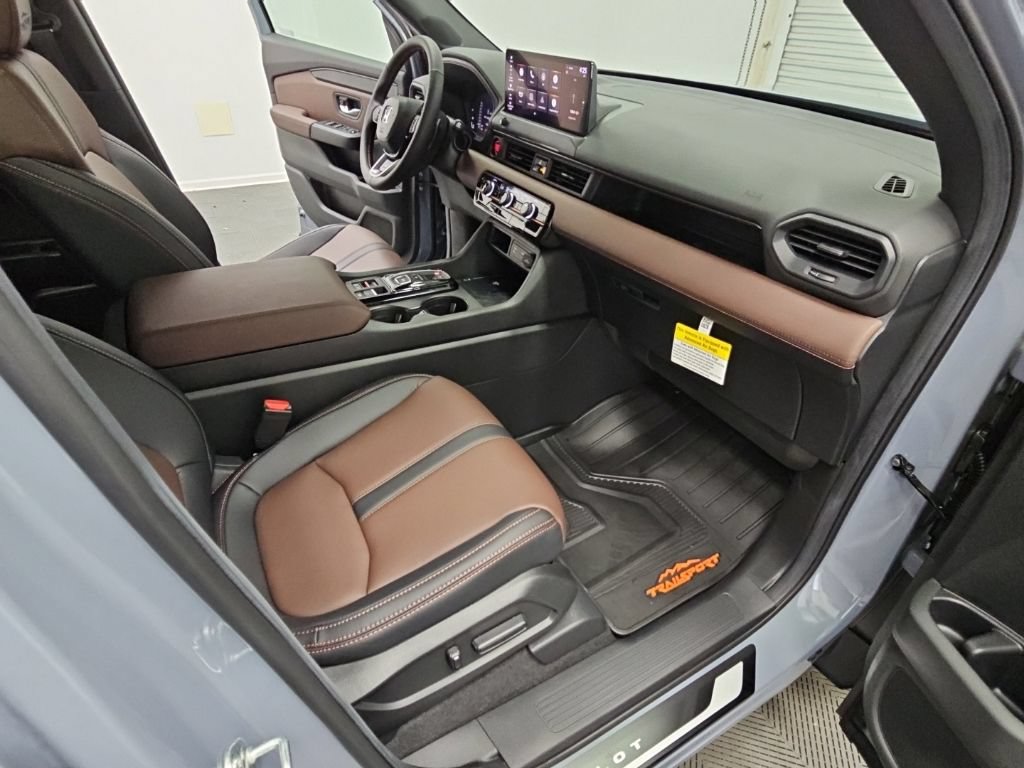 New 2026 Honda Pilot TrailSport image 39