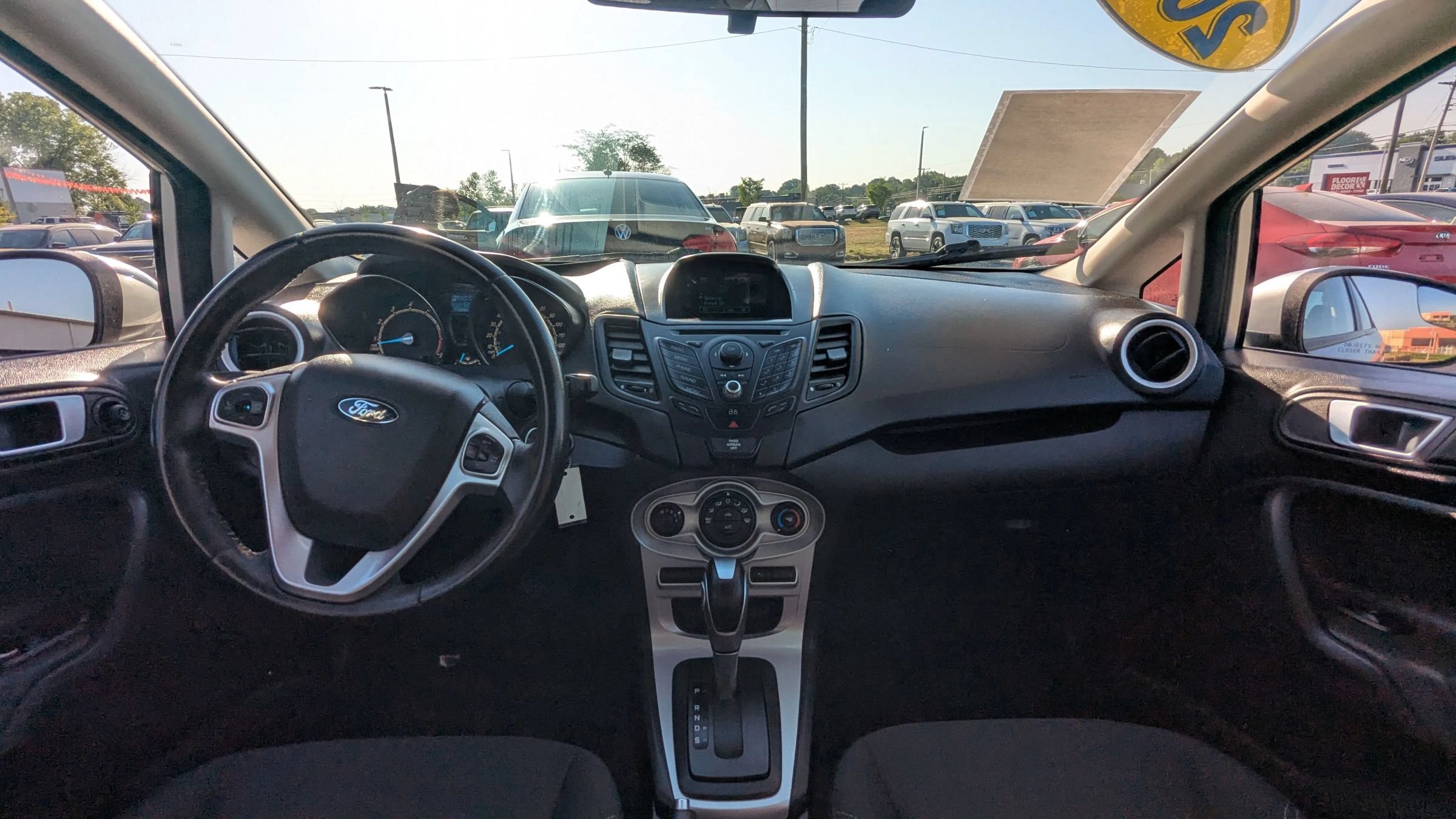 Used 2014 Ford Fiesta SE FWD image 16