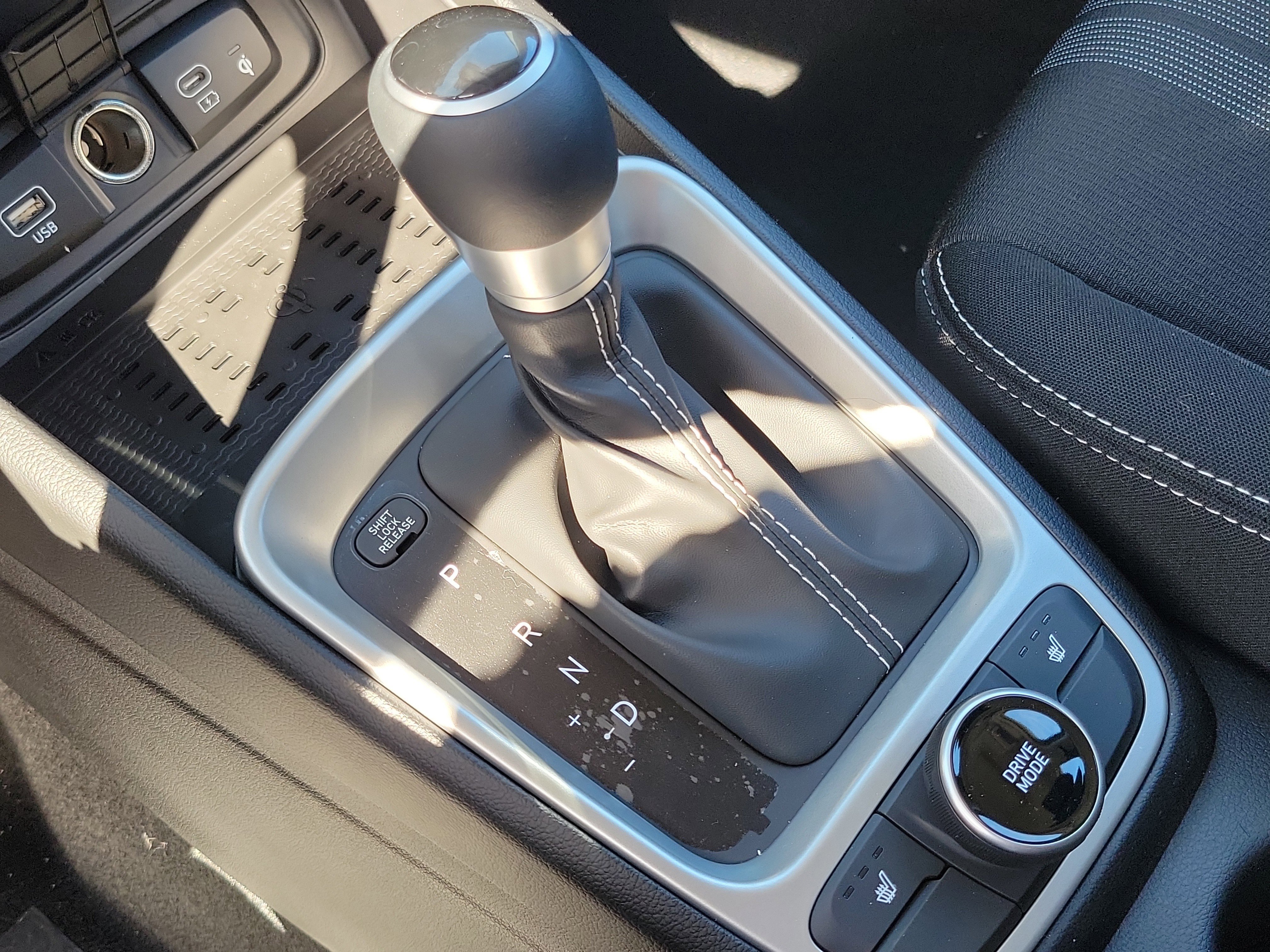 New 2026 Hyundai Venue SEL FWD image 14