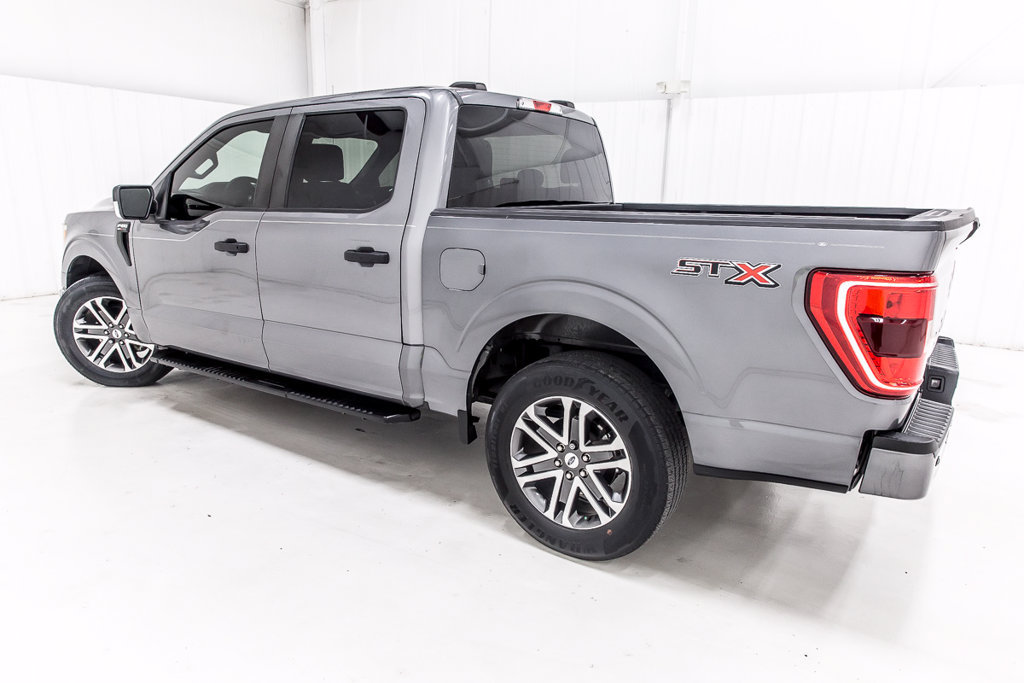 Used 2021 Ford F150 XL w/ STX Appearance Package RWD image 4