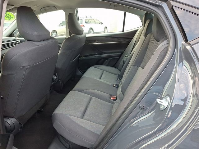 Used 2025 Toyota Camry LE image 10