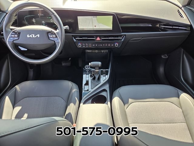 Used 2023 Kia Niro EX FWD image 14