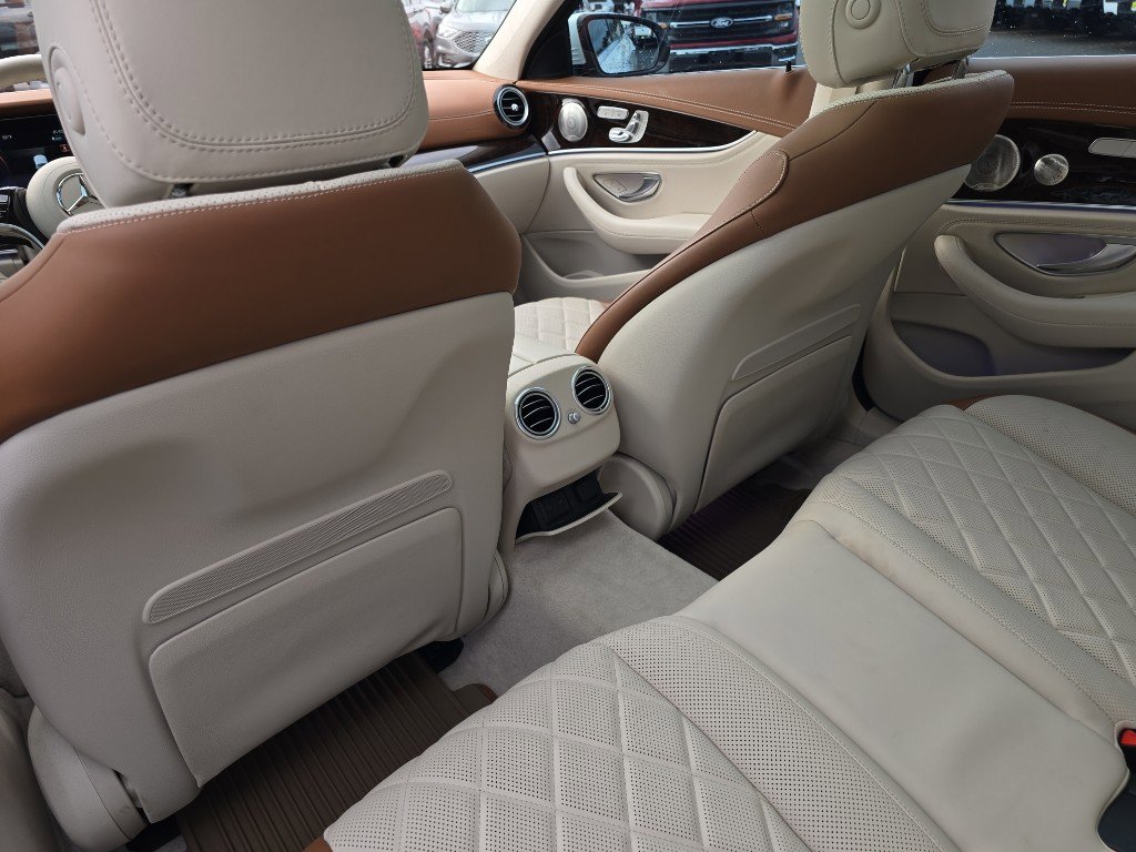 Used 2022 Mercedes-Benz E 450 4MATIC Sedan image 18