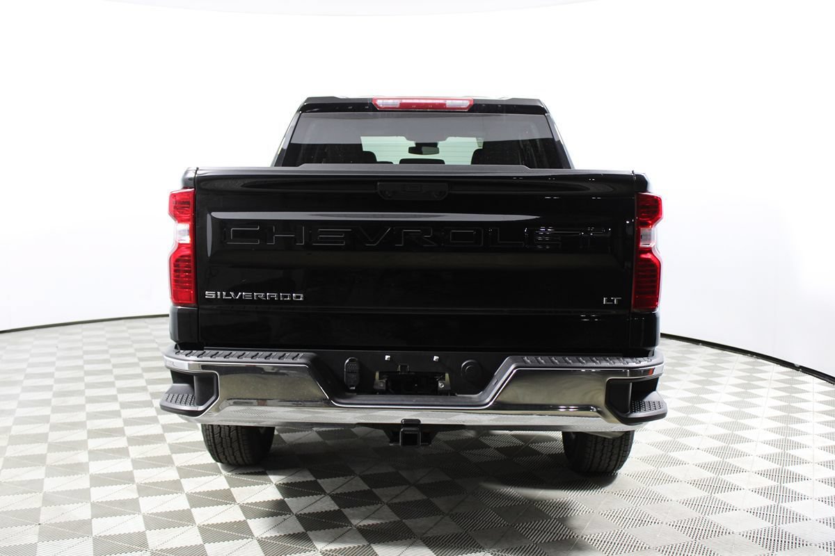 Used 2025 Chevrolet Silverado 1500 LT RWD image 41