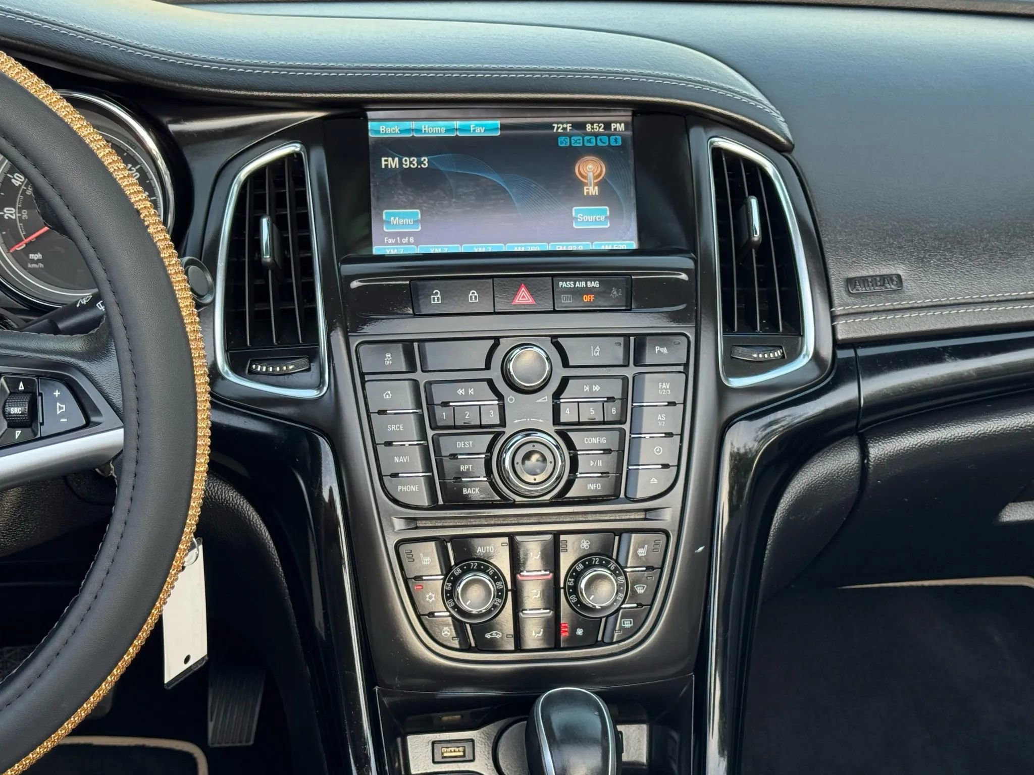 Used 2016 Buick Cascada Premium image 30