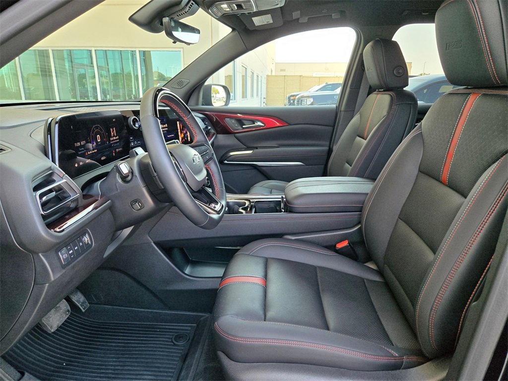 Used 2024 Chevrolet Traverse RS w/ LPO, Floor Liner Package image 9