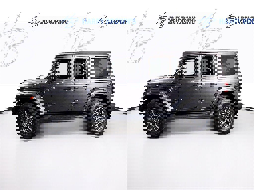 Used 2025 Jeep Wrangler Sahara w/ Safety Group image 26