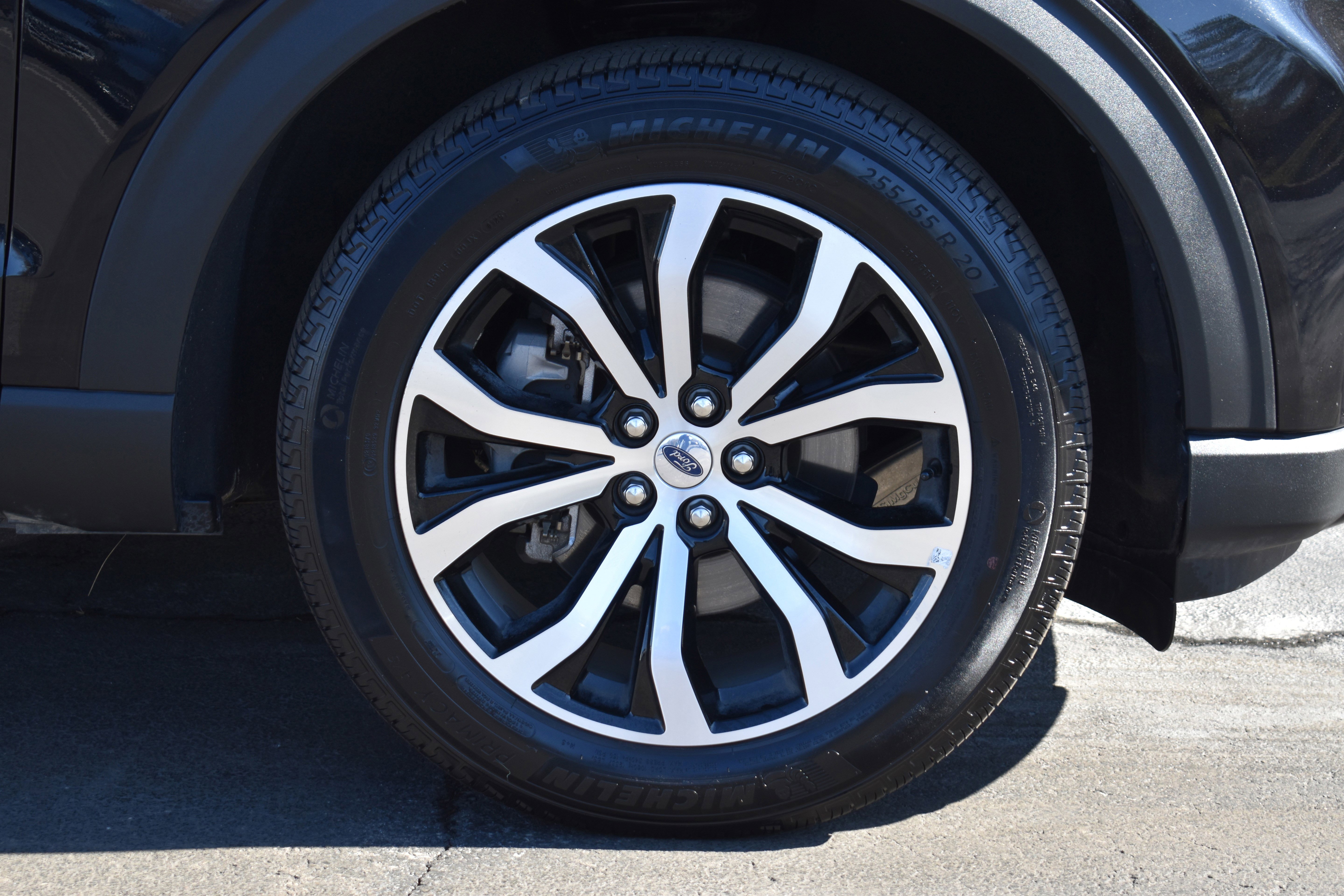 Used 2025 Ford Explorer ST-Line image 34