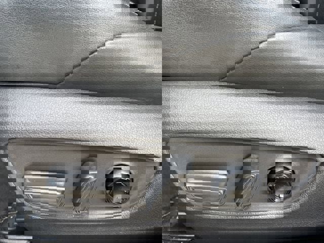 Used 2021 Toyota Venza XLE w/ Softex Package image 24