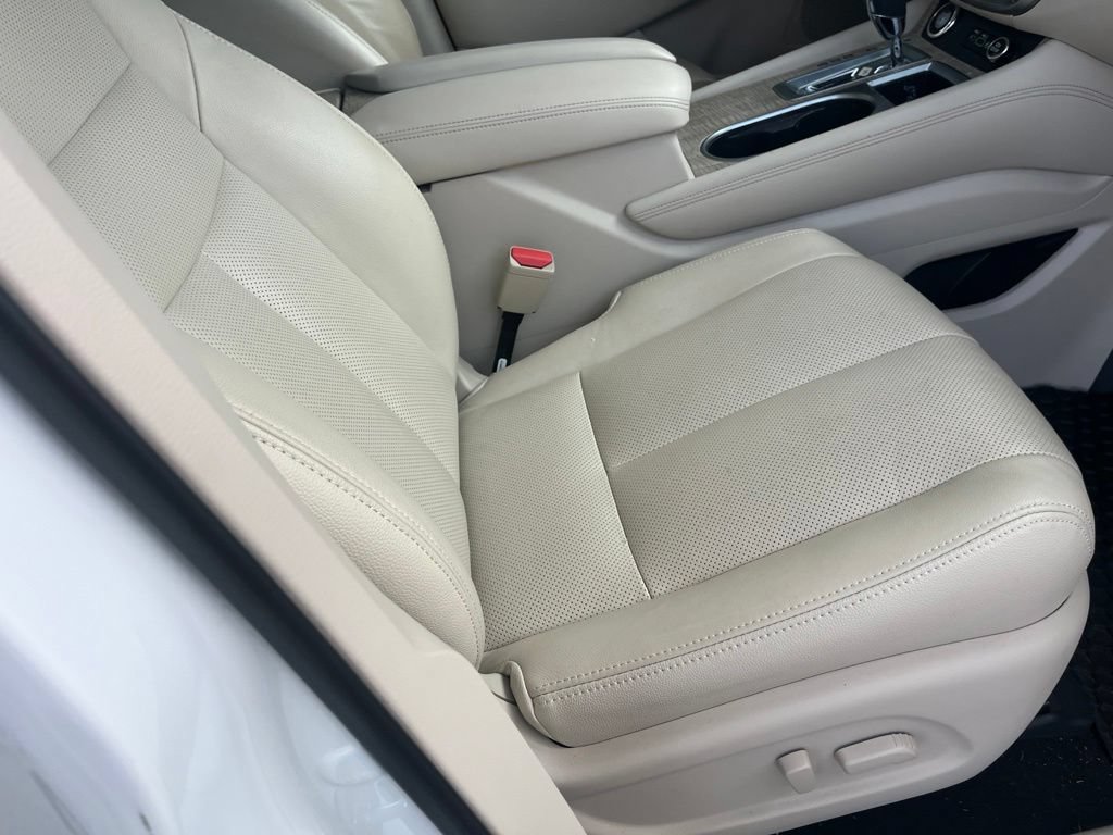 Used 2019 Nissan Murano SV FWD image 21