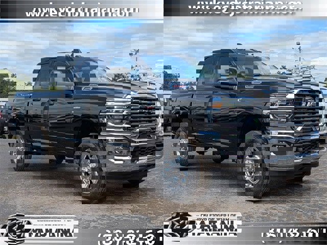 New 2025 RAM 2500 Tradesman w/ Chrome Appearance Group