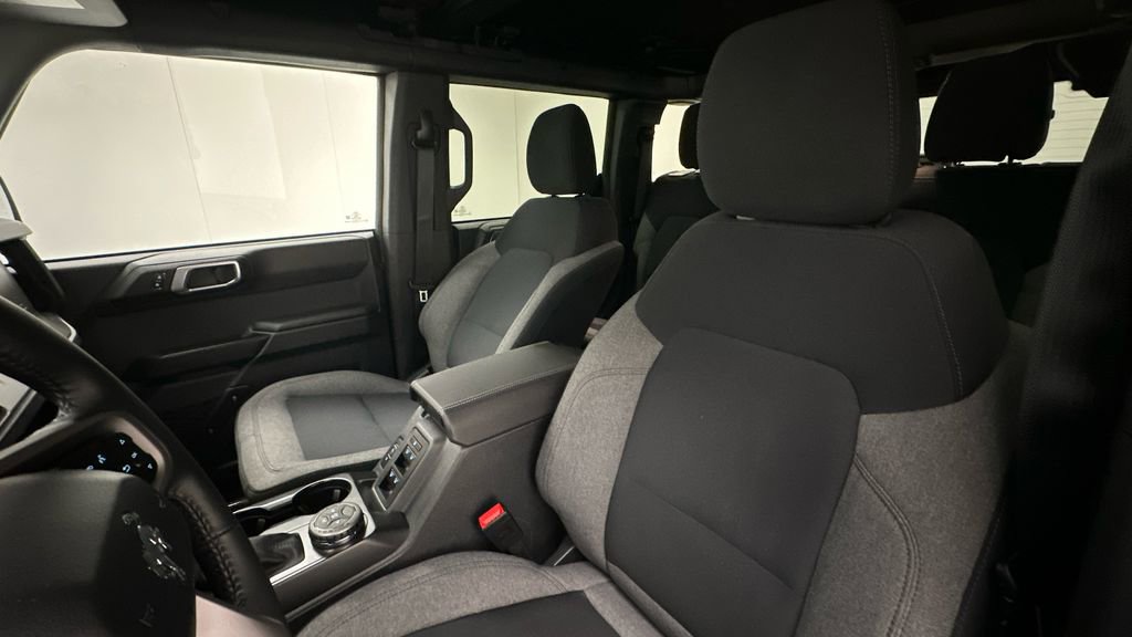 Used 2025 Ford Bronco Big Bend AWD/4WD image 9