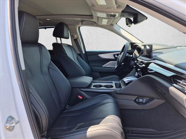 Certified 2026 Acura MDX w/ Technology Package FWD image 18