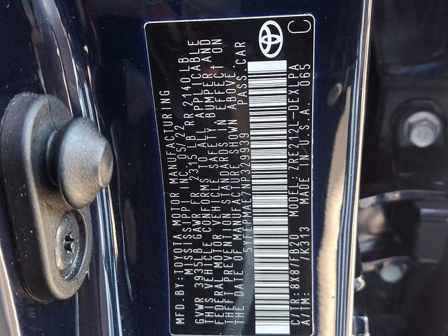 Used 2022 Toyota Corolla LE image 27