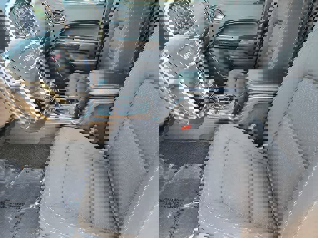 Used 2018 GMC Canyon SLE w/ SLE Convenience Package image 17