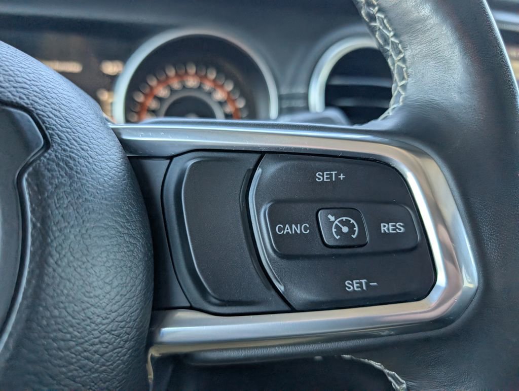 Used 2022 Jeep Gladiator Overland w/ Popular Equipment Package image 14