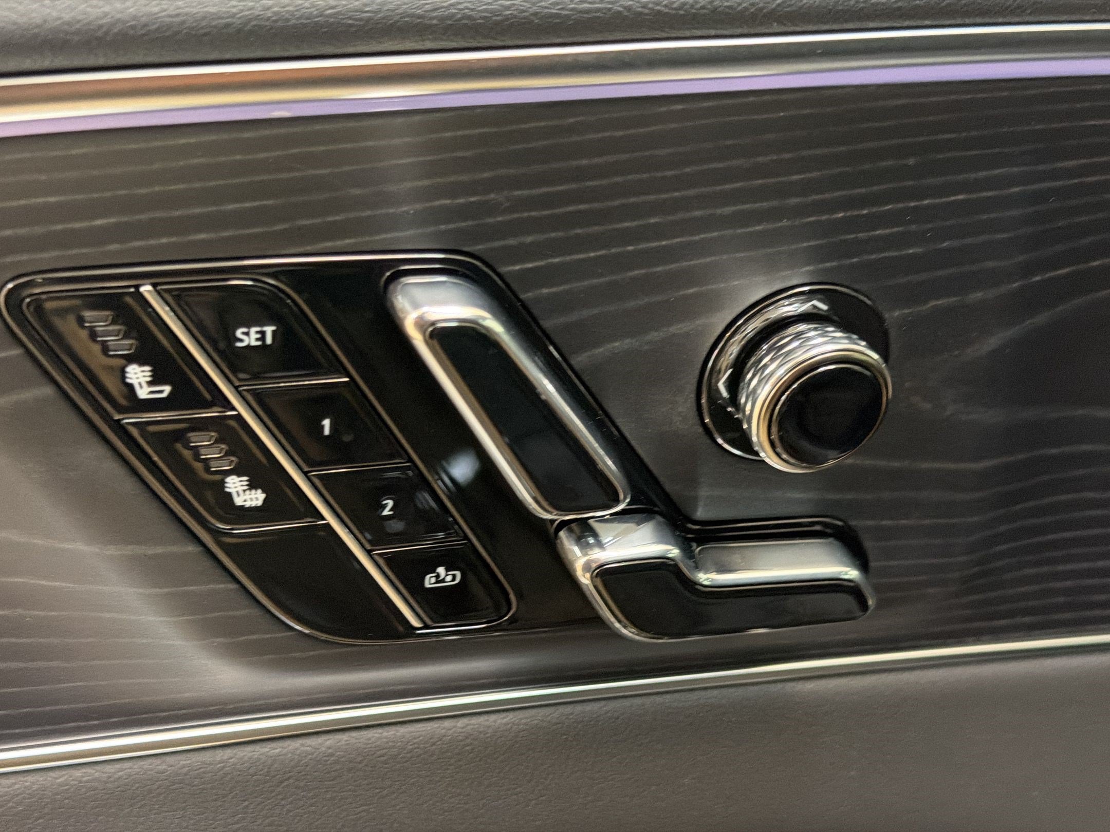 New 2026 Cadillac Lyriq Sport AWD/4WD image 17